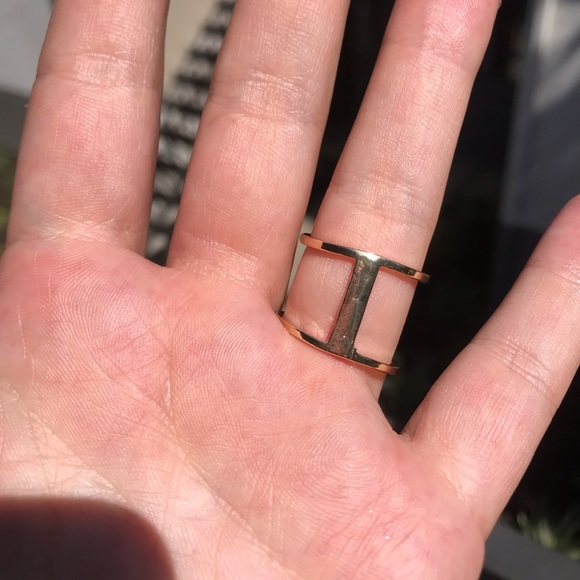 NWOT Gold Moonstone Ring - Picture 4 of 4